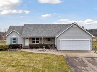 4332 Lake Pleasant Rd, North Branch, MI 48461