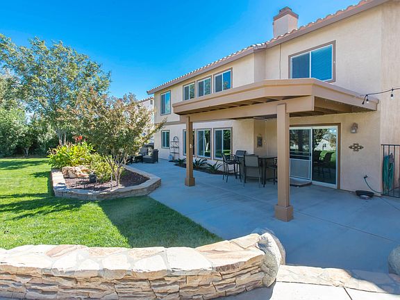 5717 Bienveneda Terrace-print-021-47-Pat