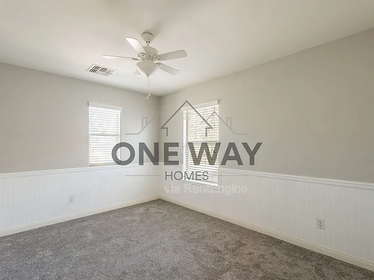 1057 S Deerfield Ln — Photo 35