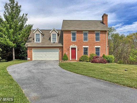 2nd image of 246 Appaloosa Dr