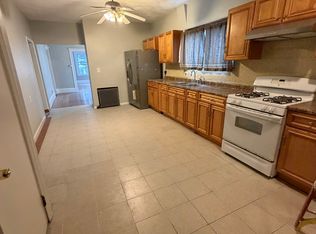 156 Middlesex Ave #1A, Medford, MA 02155