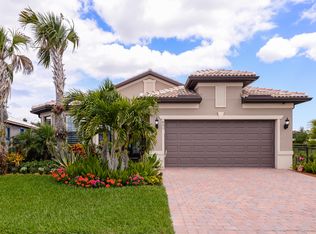 401 SE Bancroft Ct, Port Saint Lucie, FL 34984