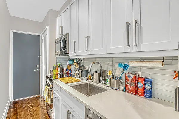 Rented by NMRE | media 11