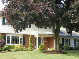 62 Seiter Hill Rd, Wallingford, CT 06492