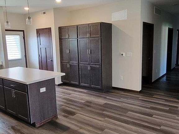 2nd image of 615 El Dorado Pkwy #615