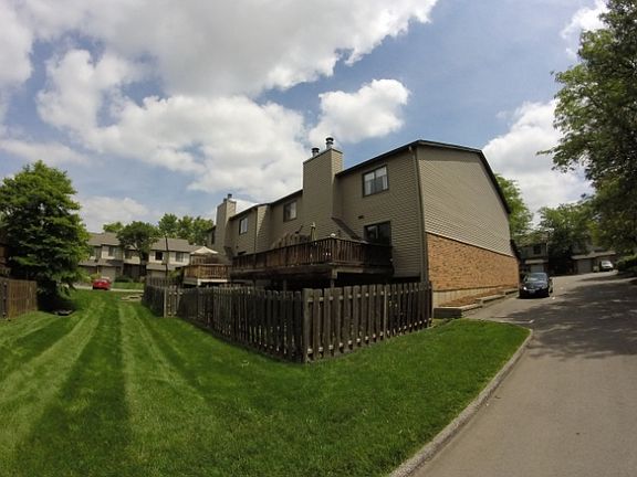 2nd image of 1701 Pineberry Ct