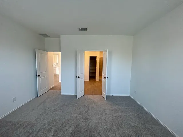 107 Bertram Oaks Dr — Photo 7
