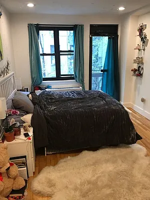 Rented by Mossanen Group | media 10