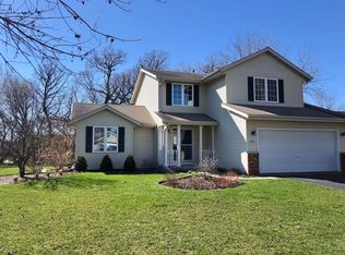 621 Lexington Blvd, Fort Atkinson, WI 53538