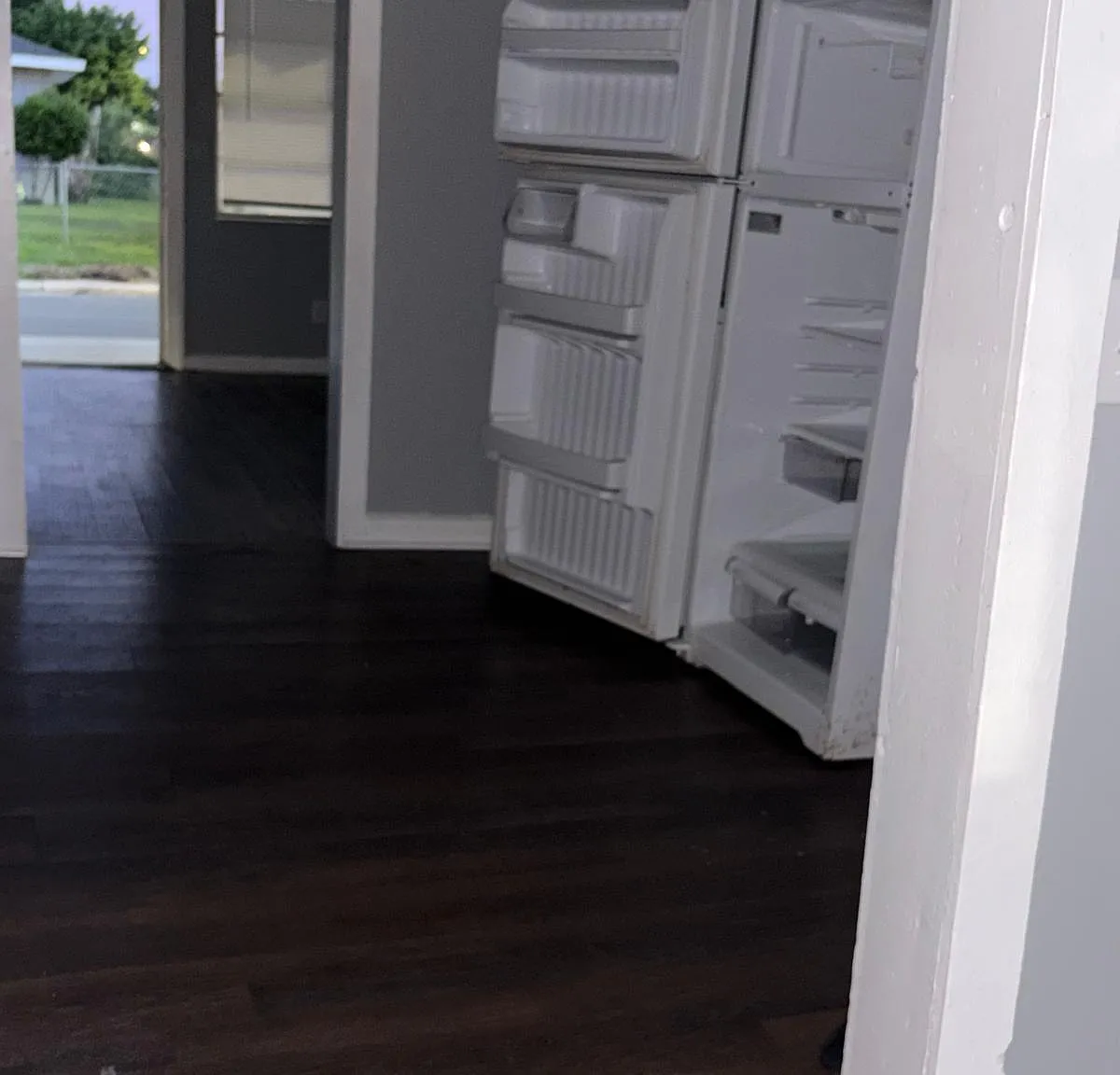 2 bed, 700 sqft, $1,200 — Photo 4