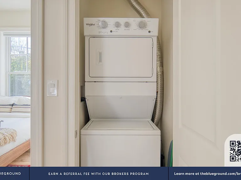 Washer/Dryer in Apartment