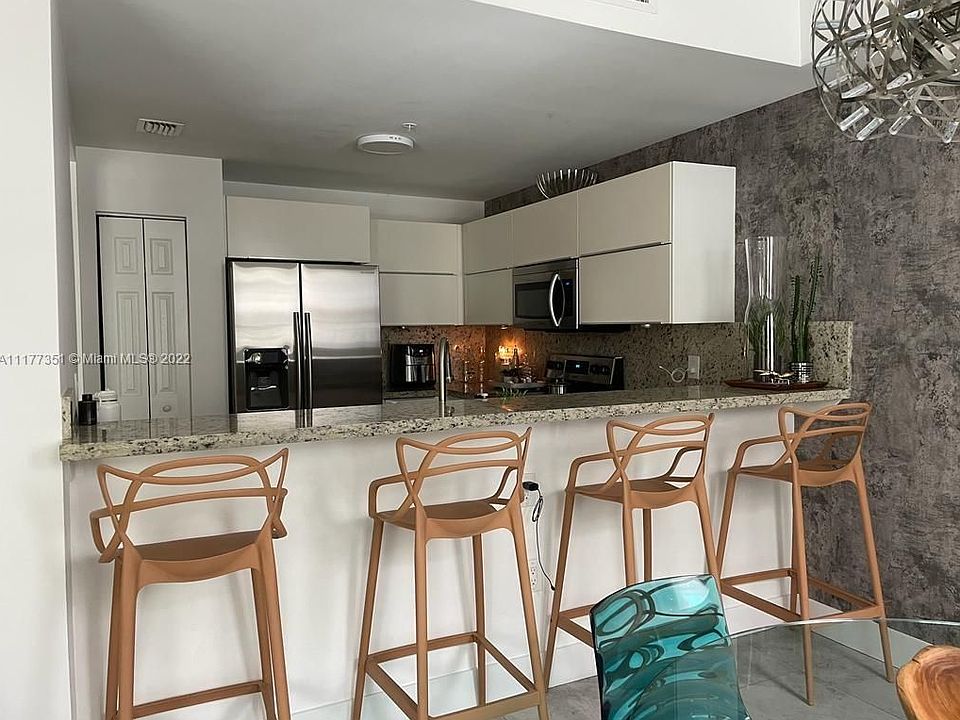 1st image of 10902 NW 83rd St APT 212
