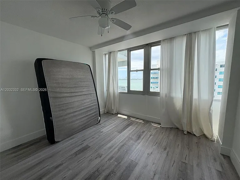 7545 E Treasure Dr #9H — Photo 34