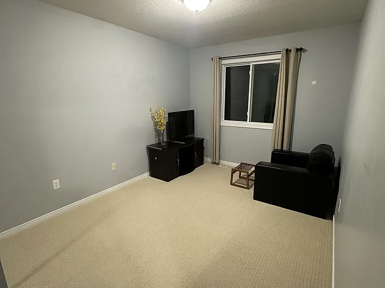 1625 Purser St #24 — Photo 29