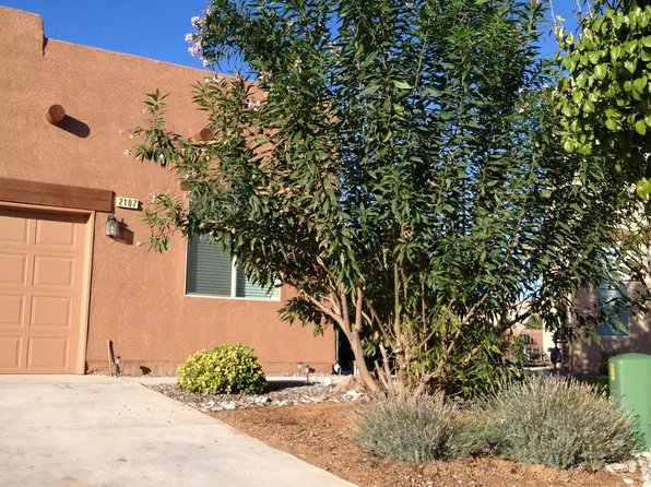 2107 Cortina Loop SE, Rio Rancho, NM 87124