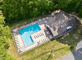 5444 Pine Top Cir, Raleigh, NC 27612