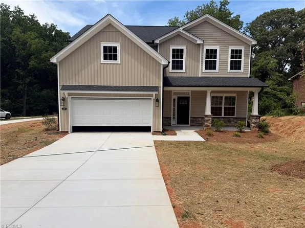 228 Longwood Dr, Winston Salem, NC 27104