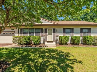 39 Sunset Dr, Brooklyn, CT 06234