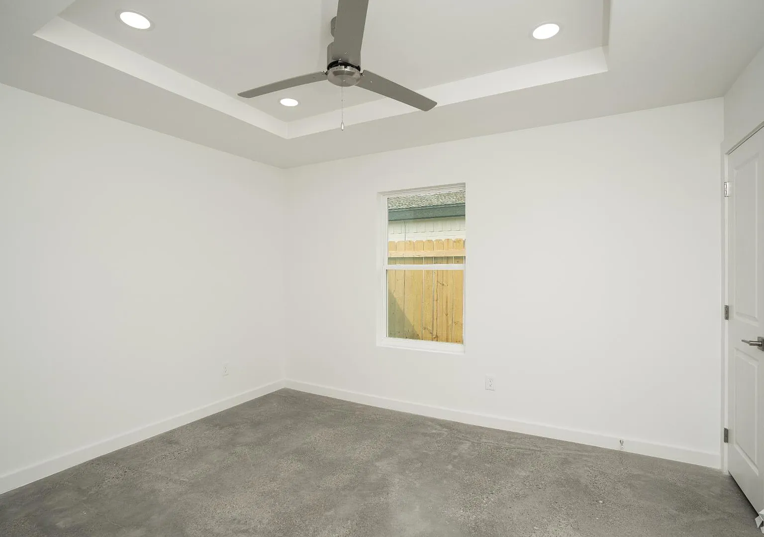 3925 Jenna Ln - UNIT D — Photo 2