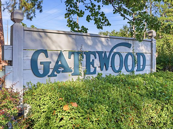 2nd image of 206 Gatewood Dr