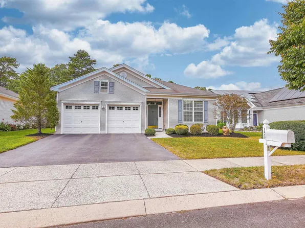 11 Sander Pl, Galloway, NJ 08205