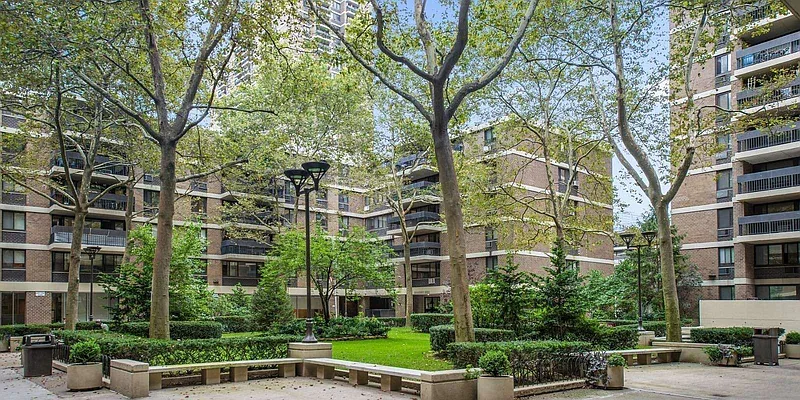 Sold by Compass | media 8