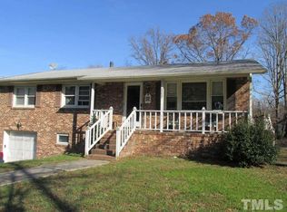 300 Winhaven St, Roxboro, NC 27573