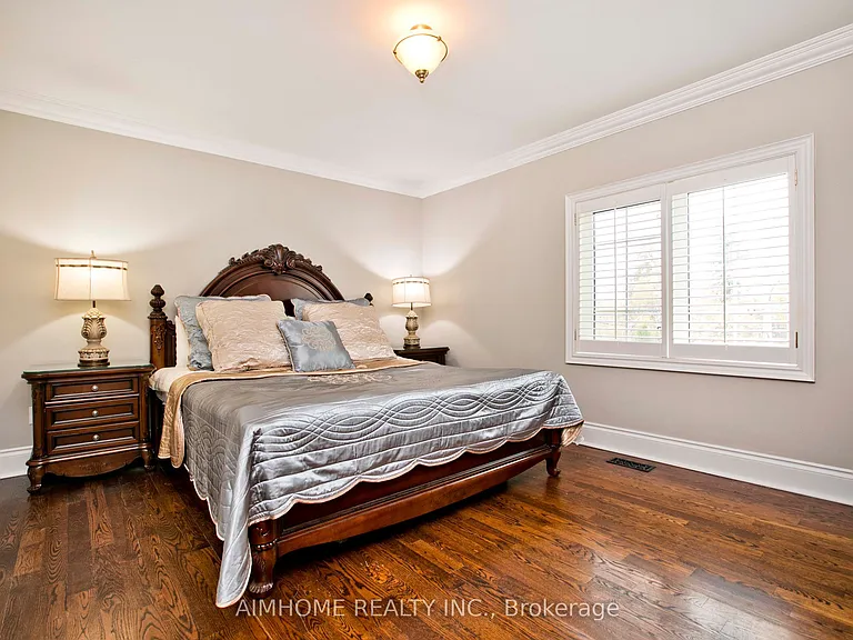 401 Longmore St — Photo 18