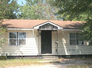 18 Shirley St, White Hall, AR 71602