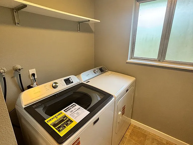 3550-3554 SW Beaverton Hillsdale Hwy — Photo 14