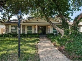 3711 Truesdell Pl, Dallas, TX 75244