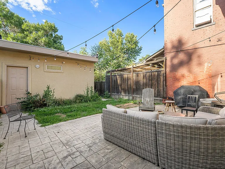 3315 W Hayward Pl — Photo 19