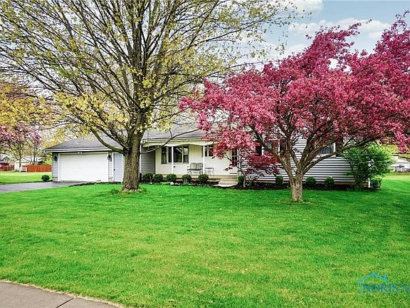 3rd image of 228 Bond Preble St