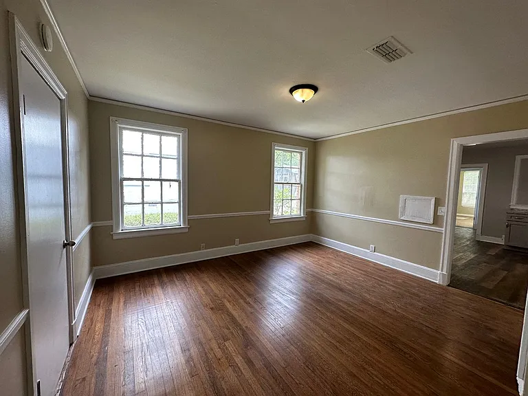 3339 S Perry St — Photo 5