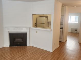 11919 Avon Way APT 6, Los Angeles, CA 90066