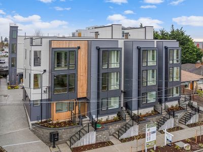 8324 16th Avenue NW #B, Seattle, WA, 98117