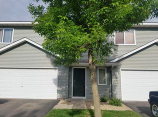 1372 Willow Trl, Farmington, MN 55024