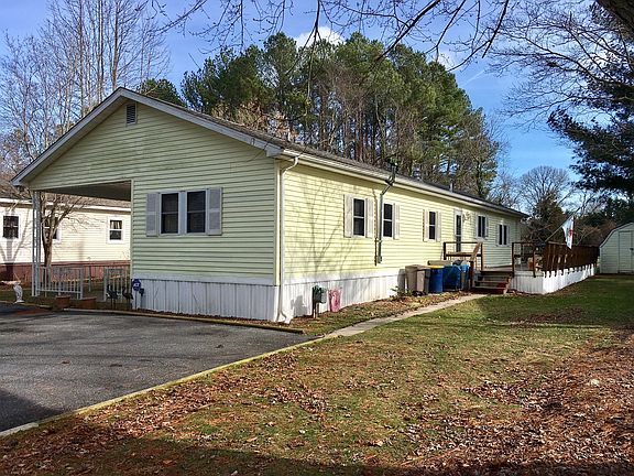 2nd image of 23805 Birch Ln