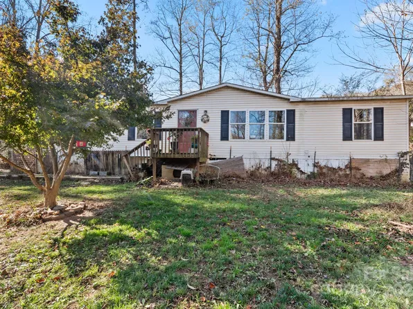 138 Tall Tree Dr, Leicester, NC 28748