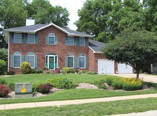 1140 Meadowview Dr, Decatur, IL 62526