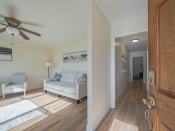 4th image of 530 Inca Way