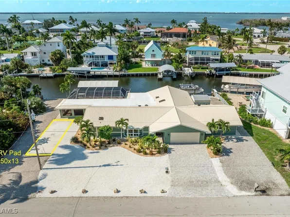 3631 Emerald Ave, Saint James City, FL 33956