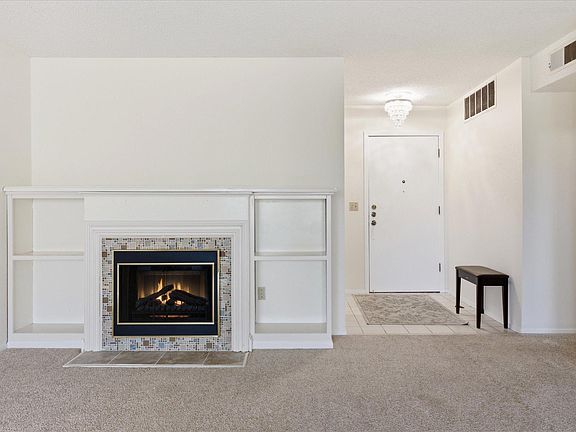 5th image of 7500 Cahill Rd APT 215C