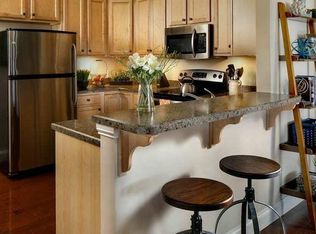 125 E Main St #G, Lititz, PA 17543