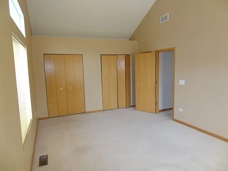 131 Enclave Cir #C — Photo 10