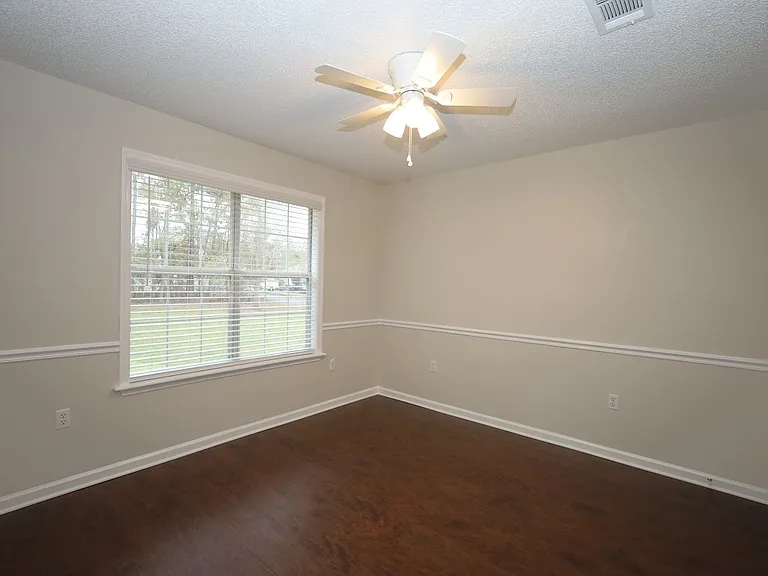 4007 Foxridge Ln — Photo 5