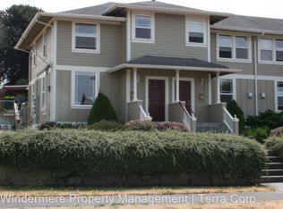 1311 5th St, Anacortes, WA 98221