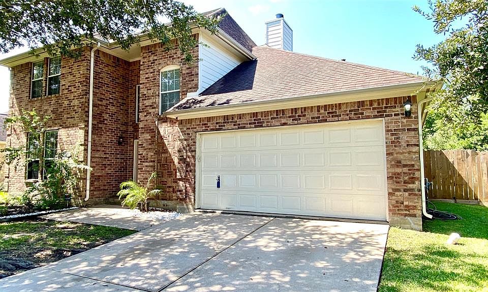 2nd image of 3416 Norma Ln