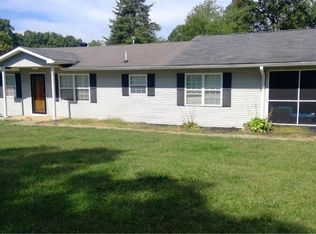 3896 Sterling Park Ct, Winston Salem, NC 27105