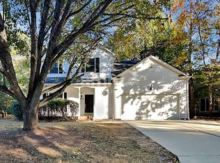 1305 Groveland Trl, Greensboro, NC 27407